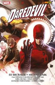 Daredevil de Ed Brubaker y Michael Lark 02 (Marvel Omnibus) | N0226-PAN00 | Ed Brubaker, Michael Lark | Terra de Còmic - Tu tienda de cómics online especializada en cómics, manga y merchandising