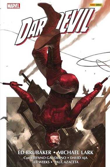 Daredevil de Ed Brubaker y Michael Lark 01 (Marvel Omnibus) | N1025-PAN130 | Ed Brubaker, Michael Lark | Terra de Còmic - Tu tienda de cómics online especializada en cómics, manga y merchandising