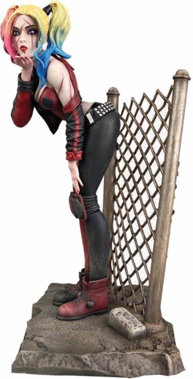 HARLEY QUINN DCEASED PVC DIORAMA ESTATUA 20 CM DC COMIC GALLERY | N0121-MERCH07 | Terra de Còmic - Tu tienda de cómics online especializada en cómics, manga y merchandising
